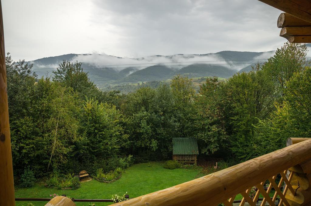 Sadyba Ertash Vyshka Exterior photo